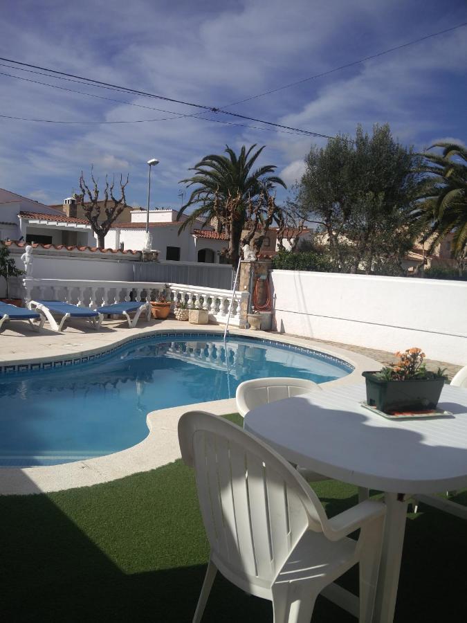 ALBERES 61-B EmpuriaRent Villa Empuriabrava Exterior foto