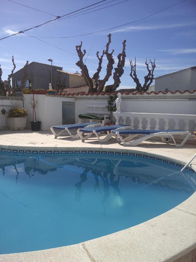 ALBERES 61-B EmpuriaRent Villa Empuriabrava Exterior foto
